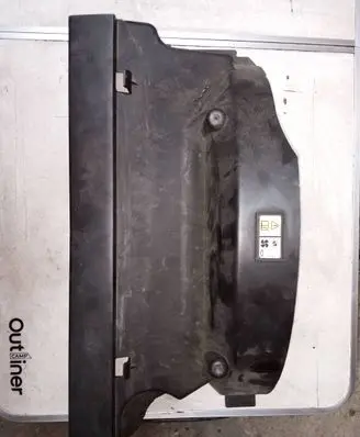 Land Rover Range Rover Sport L320 Radiator trim PGK500085 PGK500220