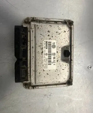 Volkswagen Golf IV Engine control unit/module 038906012M 28SA4240 0281001979