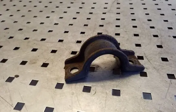 Opel Antara Sway bar bush bracket, rear 