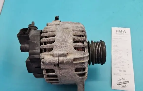KIA Ceed Generator/alternator 373002A500 IMPRK1554599