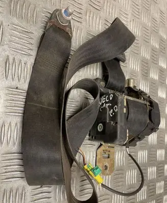 Iveco Daily 30.8 - 9 Front seatbelt 33017280A1