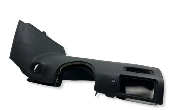 Mercedes-Benz ML W164 Dashboard lower bottom trim panel A1646802387