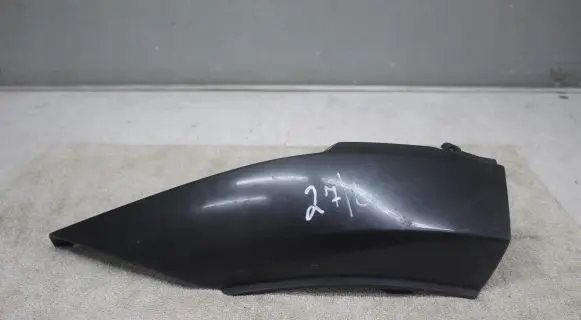 Audi e-tron Front bumper splitter molding