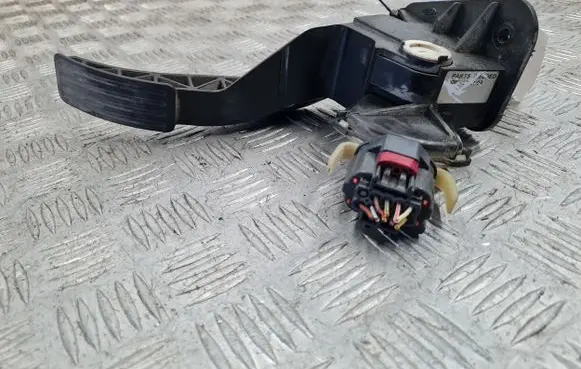 Ford Transit Accelerator throttle pedal