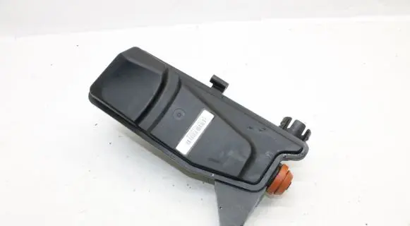 BMW 6 G32 Gran Turismo Intake resonator 8575040