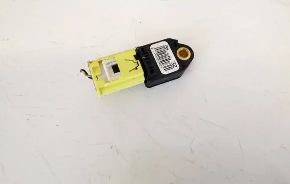 Toyota Avensis T270 Airbag deployment crash/impact sensor 898310w060 89831-0w060