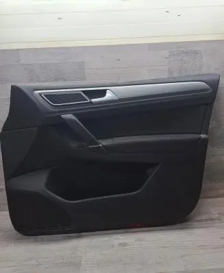 Volkswagen Golf Sportsvan Front door card panel trim 517867012 510868080 302046