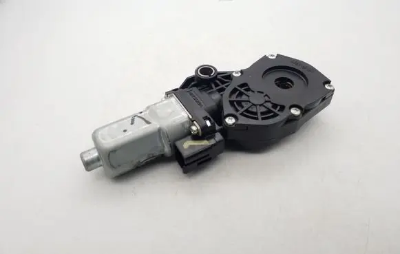 Nissan Altima Seat adjustment motor 234594712210