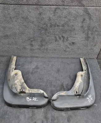 Audi A4 S4 B6 8E 8H Front mudguard 8E0075111 8E0075111A