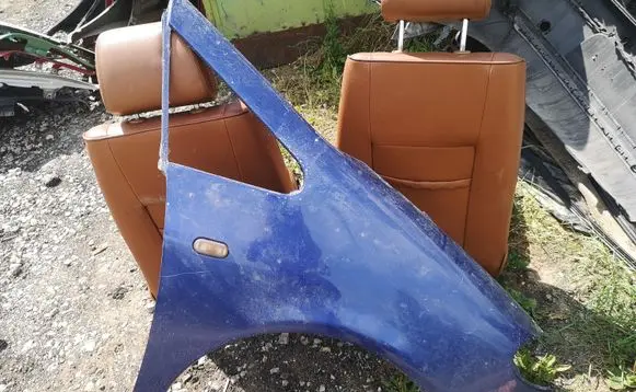 Ford Galaxy Fender