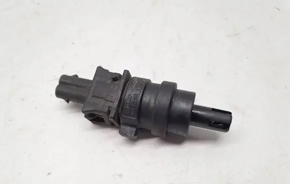 Volkswagen Bora Intake air temperature sensor 028906081