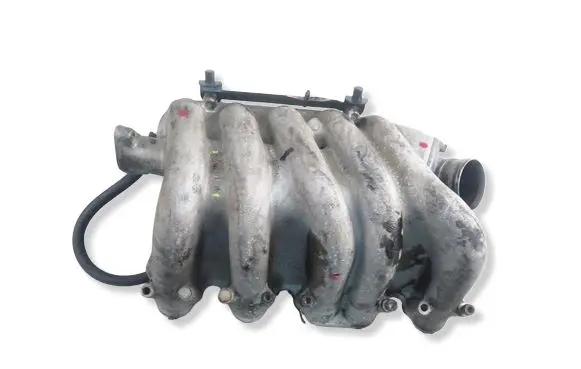 Audi A6 S6 C4 4A Intake manifold 046129713H