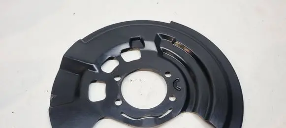 Nissan Qashqai J12 Front brake disc dust cover plate 411616UA0A