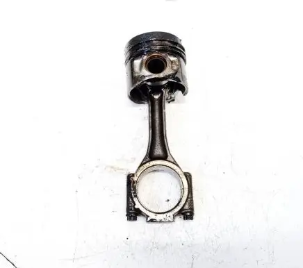 Volkswagen PASSAT B5.5 Piston with connecting rod