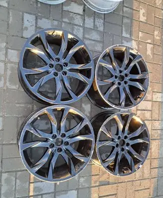 Peugeot RCZ R19 alloy rim 9673495677
