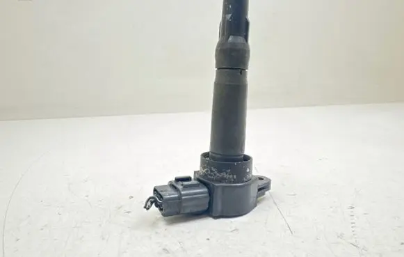 Mitsubishi Colt High voltage ignition coil MN195616 FK0330