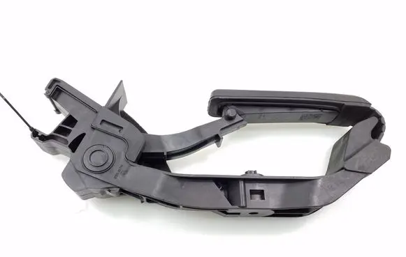 Mercedes-Benz E W211 Accelerator throttle pedal A2113000904
