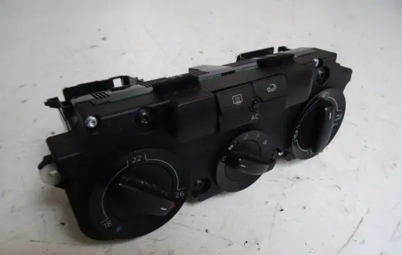 Volkswagen Eos Climate control unit
