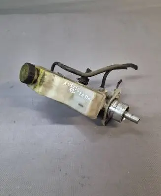 Toyota Avensis T250 Master brake cylinder 