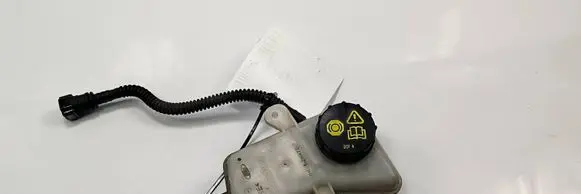 Ford Transit Custom Brake fluid reservoir 