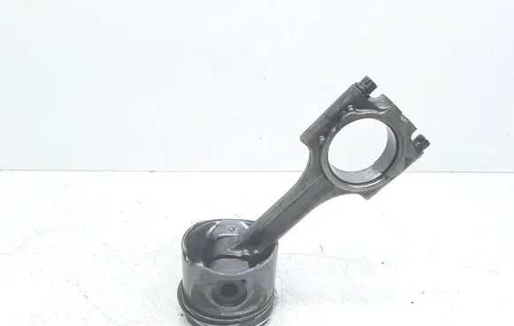 Volvo XC90 Piston with connecting rod