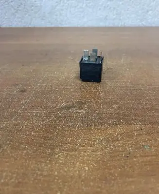 Mercedes-Benz E A207 Other relay 4RA00779100 E2971