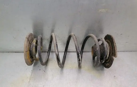 Opel Astra H Rear coil spring