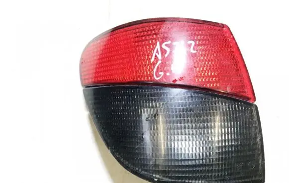 Peugeot 406 Rear/tail lights