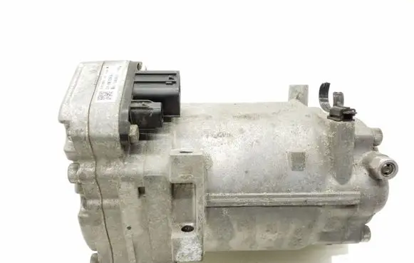 Nissan Leaf I (ZE0) Air conditioning (A/C) compressor (pump) 9192000051100 CYXN7060AJ 919200005