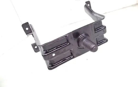 Audi A5 Sportback 8TA Spare wheel mounting bracket 8K0802715A