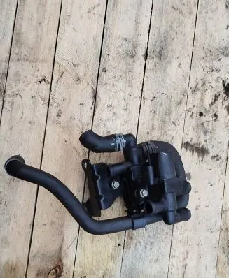 Audi Q2 - Engine coolant pipe/hose 5q0121068e 5q0819212s