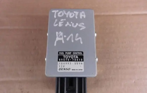 Lexus NX Fuel pump relay 8957078010