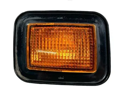 Hummer H2 Front indicator light 15060530