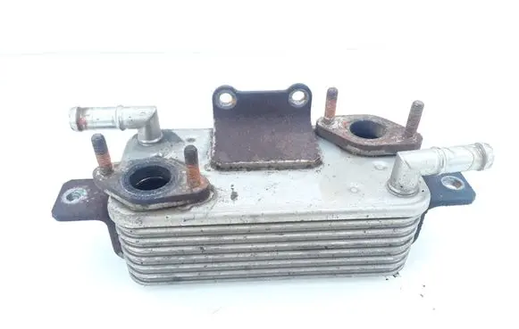 Mitsubishi Pajero Oil filter mounting bracket