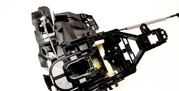 Volvo XC90 Front door lock 31349894 31349771 31378250