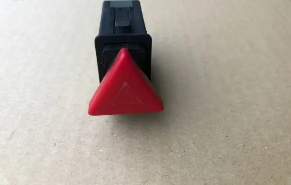 Skoda Octavia Mk1 (1U) Hazard light switch 1U0953235
