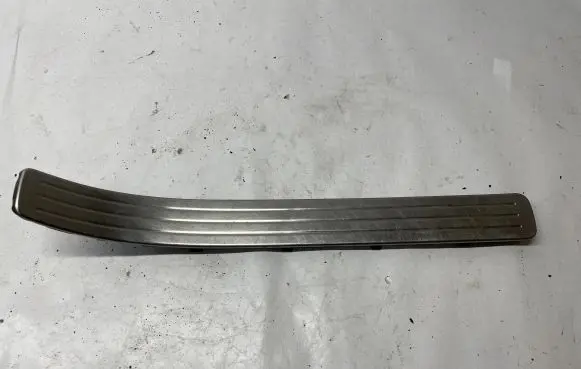 Porsche Cayenne (9PA) Rear sill trim cover 7L0853794