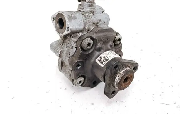 Audi Q5 SQ5 Power steering pump 8R0145155T 7651955161