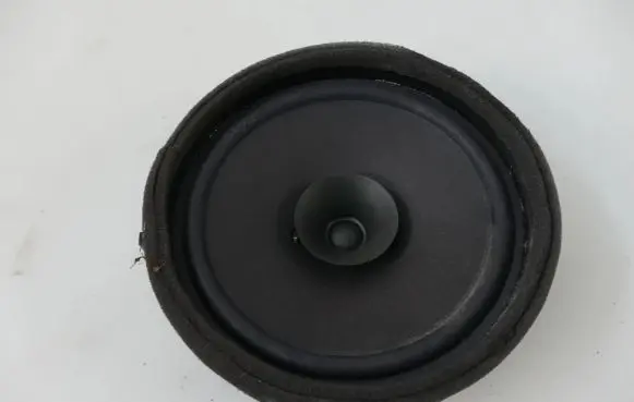 Mitsubishi Outlander Front door speaker 8720A147