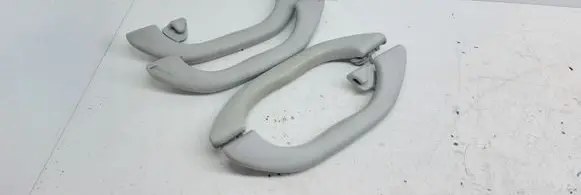 Volkswagen PASSAT B5 A set of handles for the ceiling 3B0857608 3B0857607