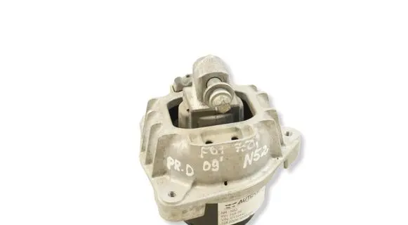 BMW 7 F01 F02 F03 F04 Engine mount bracket 6775906 22116775906