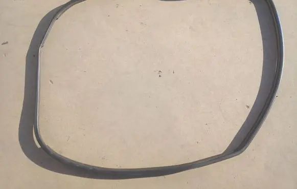 Toyota Verso Front door rubber seal