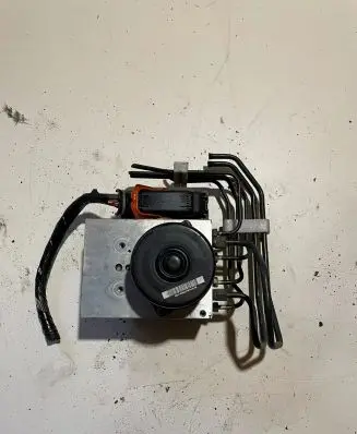 Nissan Murano Z50 ABS Pump 47660CC084 06210203274