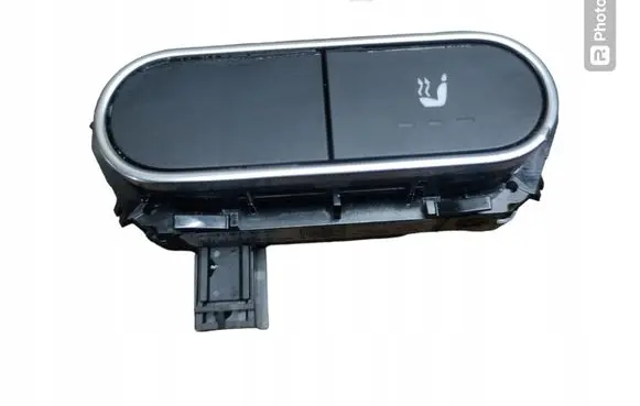 Mercedes-Benz GLE W167 Seat heating switch A1779056800