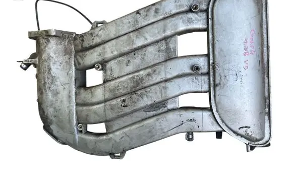 Volkswagen Golf IV Intake manifold 071133203