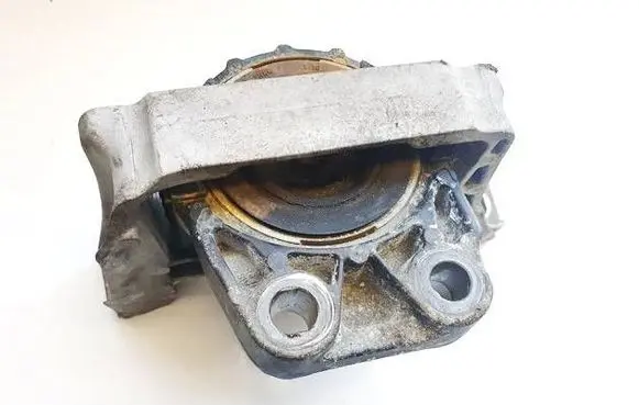 Ford Kuga I Engine mount bracket 7M516F012YB