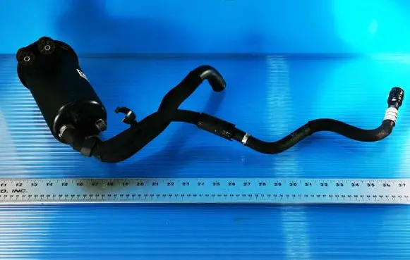 BMW 6 E63 E64 Power steering fluid tank/reservoir LH677418501
