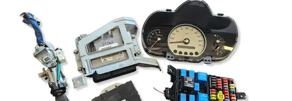 Hyundai i10 Engine ECU kit and lock set 391012A810 0281014442
