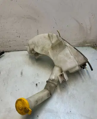Mazda 3 I Windshield washer fluid reservoir/tank 860142721