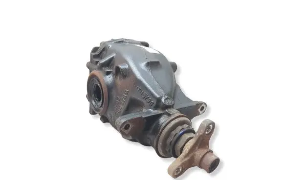BMW 3 F30 F35 F31 Rear differential 7624780